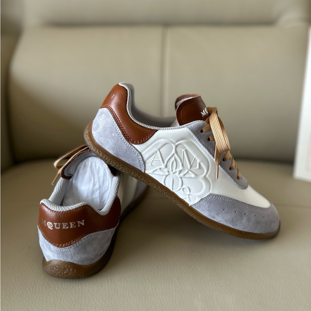 Alexander McQueen Print Sneakers - Picture 6 of 6